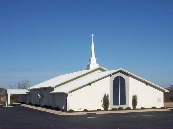 churchbuildingpicturewithoutvehicle.jpg